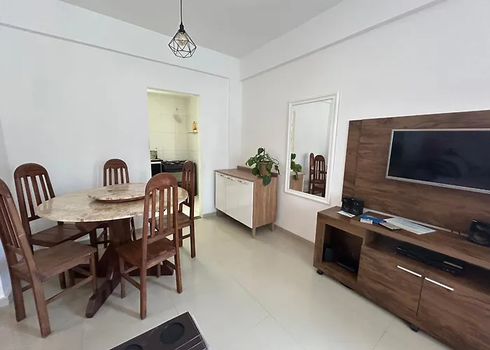 Ape 101 5 Min Praia Abrico Rio Das Ostras 2 Quartos 4 Pessoas Com Area Externa Com Churrasqueira E Rede